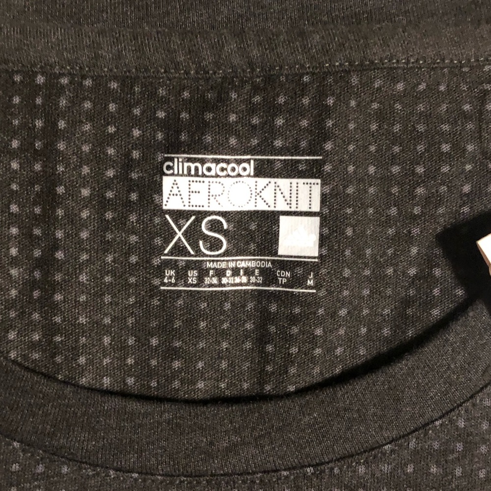 adidas t-shirt - Picture 6 of 11